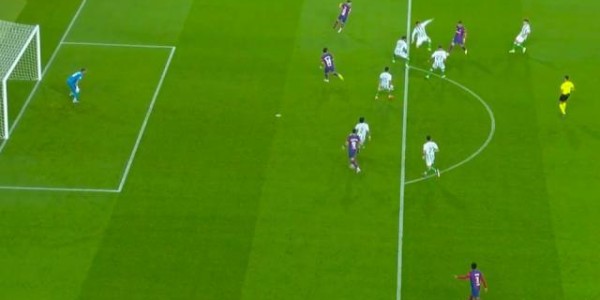 开云娱乐中心-【西甲】费利克斯处子球，莱万传射，巴萨5比0贝蒂斯