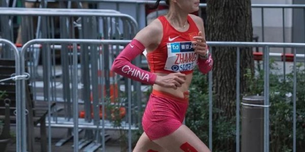 满额六人，再上阵！#世锦赛马拉松