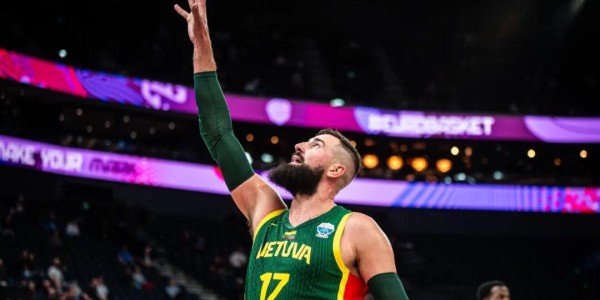 场均15.7分！欧锦赛的瓦兰，什么水平？